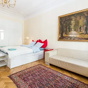  Apartment Beautiful Viennese Austria