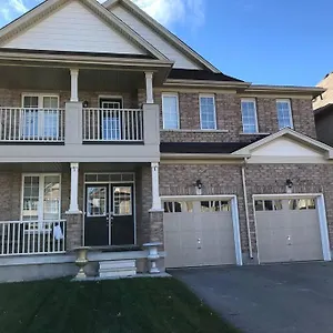  Holiday home Entire Basement With 3 Bedrooms Canada