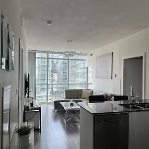  Apartment Newly Updated 2br, 2bath & Den In Downtown Beside Union Station & Scotia Bank Arena! Canada